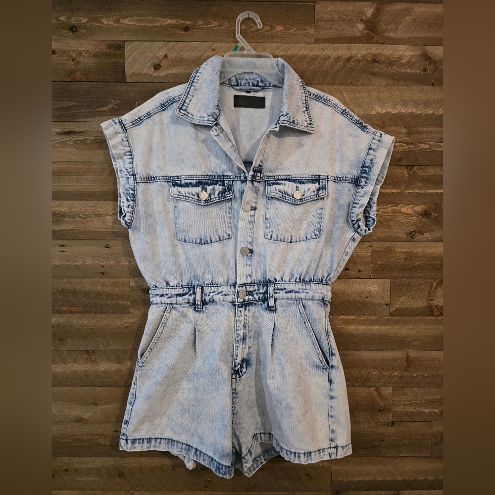 Blank NYC Acid Wash Denim Romper (M)